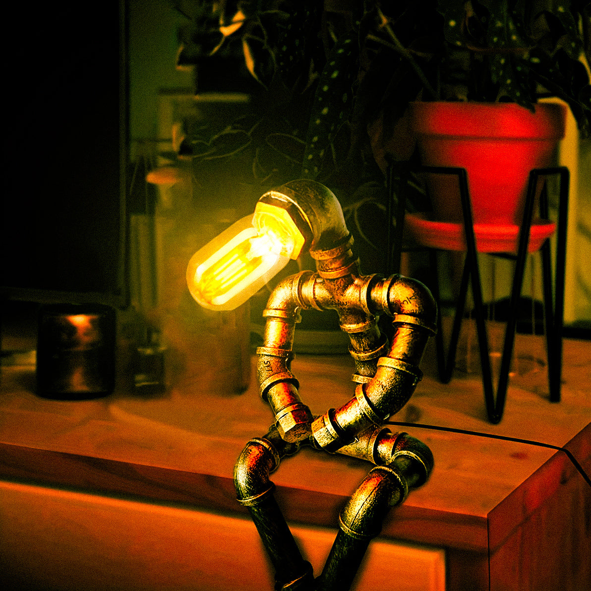 Halfdan Steampunk Robot Pipe Desk Lamp