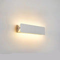 6.2 In / Natural Light 4000K / Black