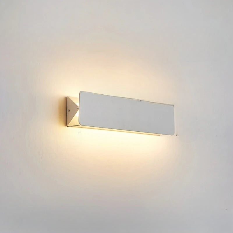 Ema Adjustable LED Wall Sconce Lamp