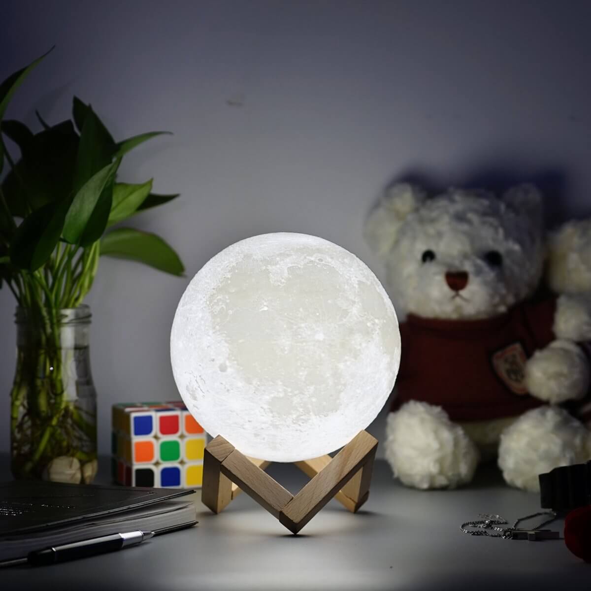 Lampe moderne au clair de lune